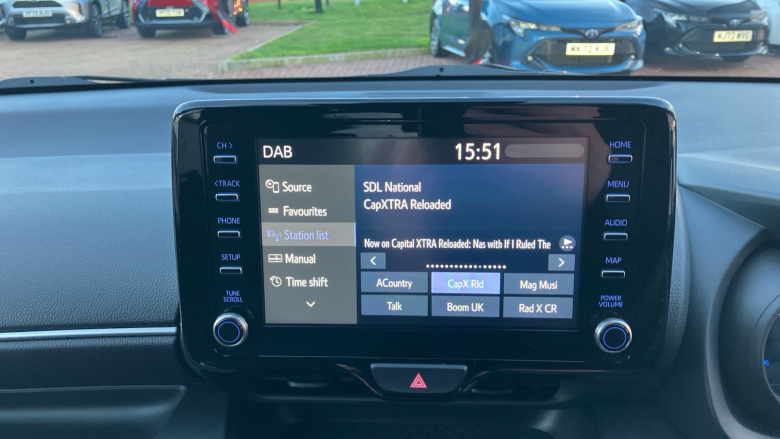 Toyota Yaris 1.5 Hybrid Design 5dr CVT Hybrid Hatchback